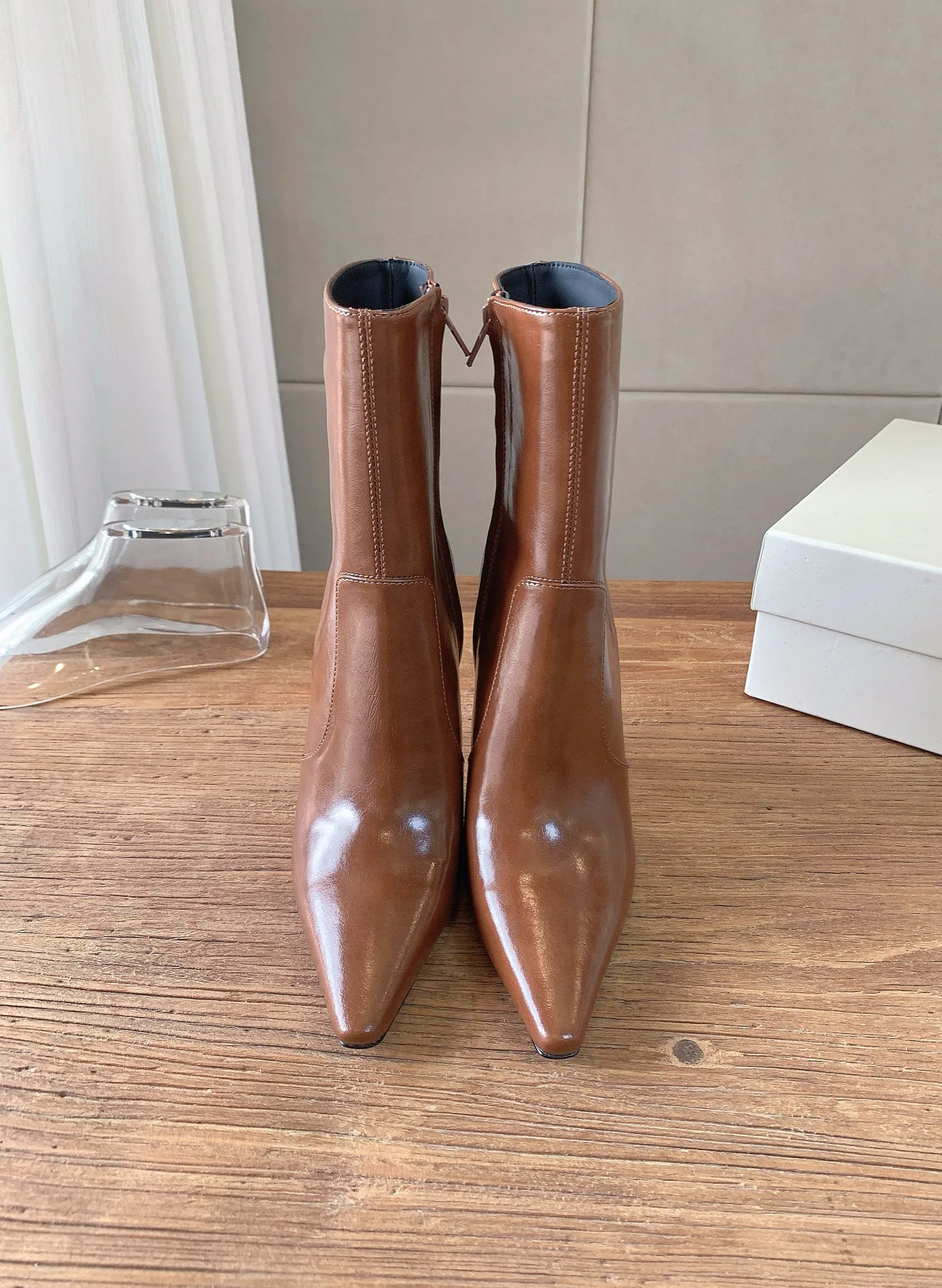 Women's Booties SAINT LAURENT 18365303