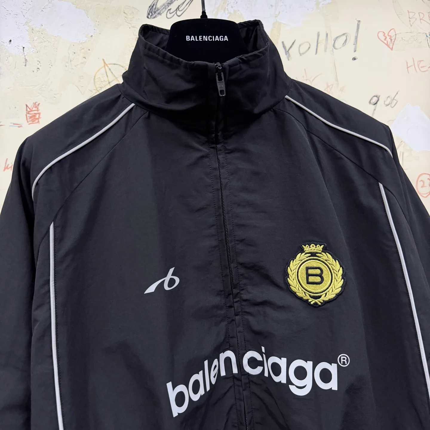 Men's Jackets And Down Jackets BALENCIAGA 18413942