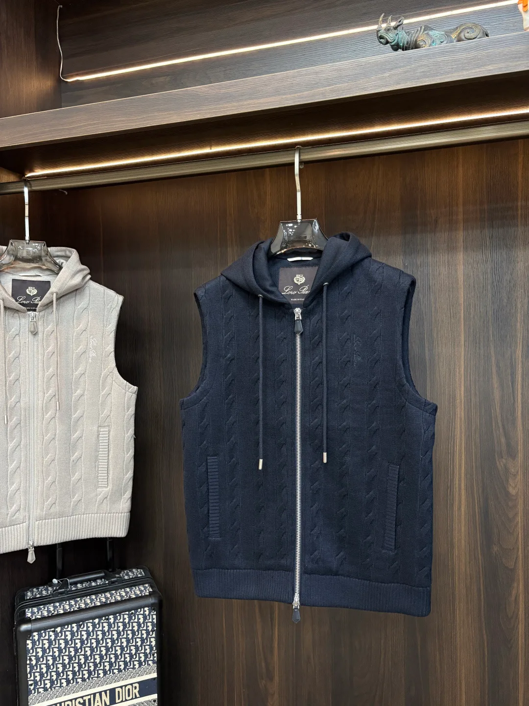 Men's Vests LORO PIANA 18140467