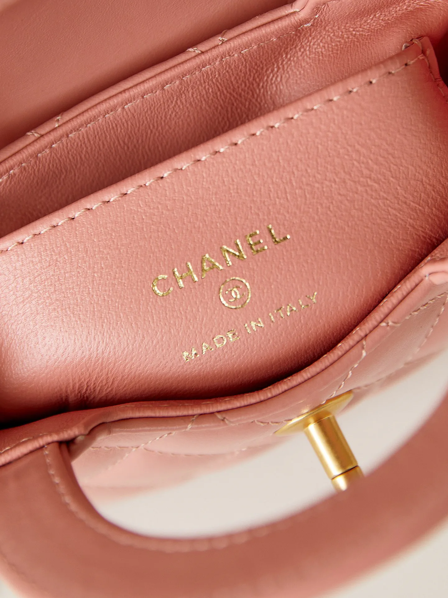 Women's Classic Handbags CHANEL 18066081