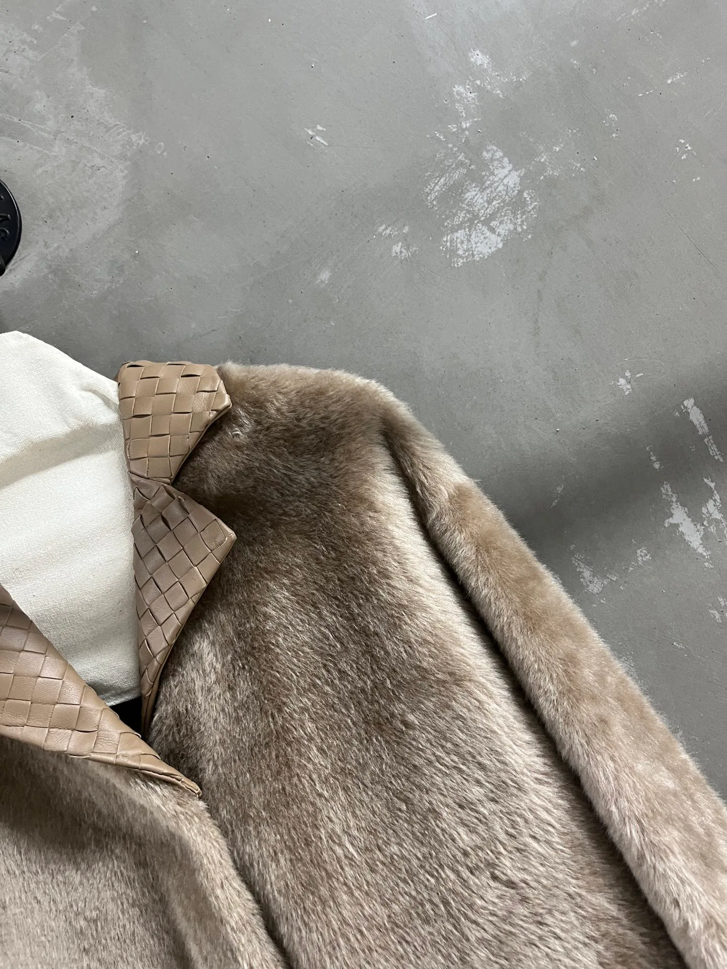 Women's Leather Jackets And Sheepskin Coats BOTTEGA VENETA 18226804
