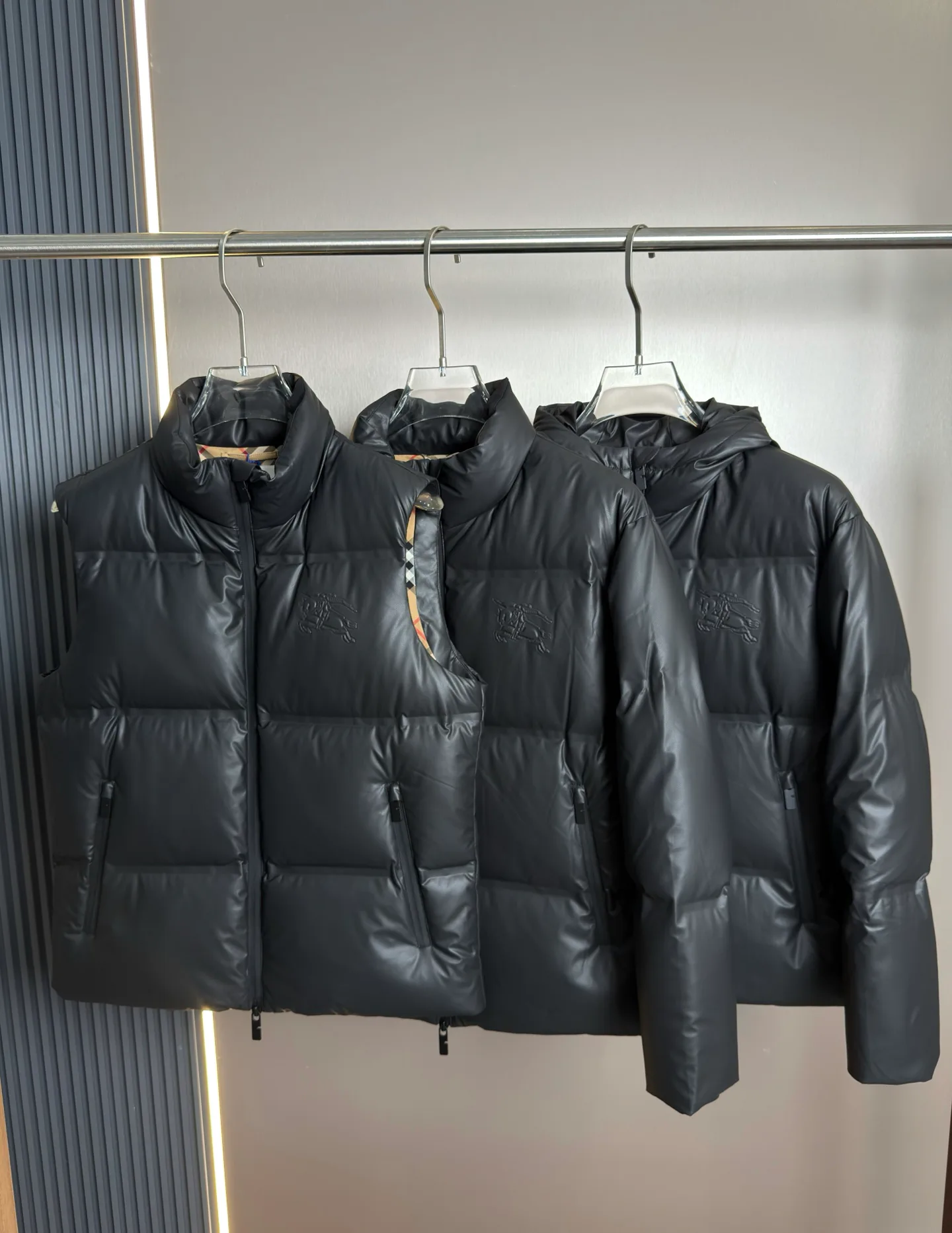 Women's Vests BURBERRY 17915386