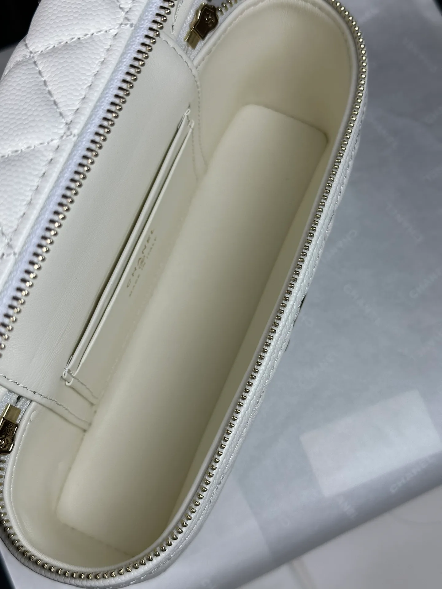 Women's Classic Handbags CHANEL 17827583