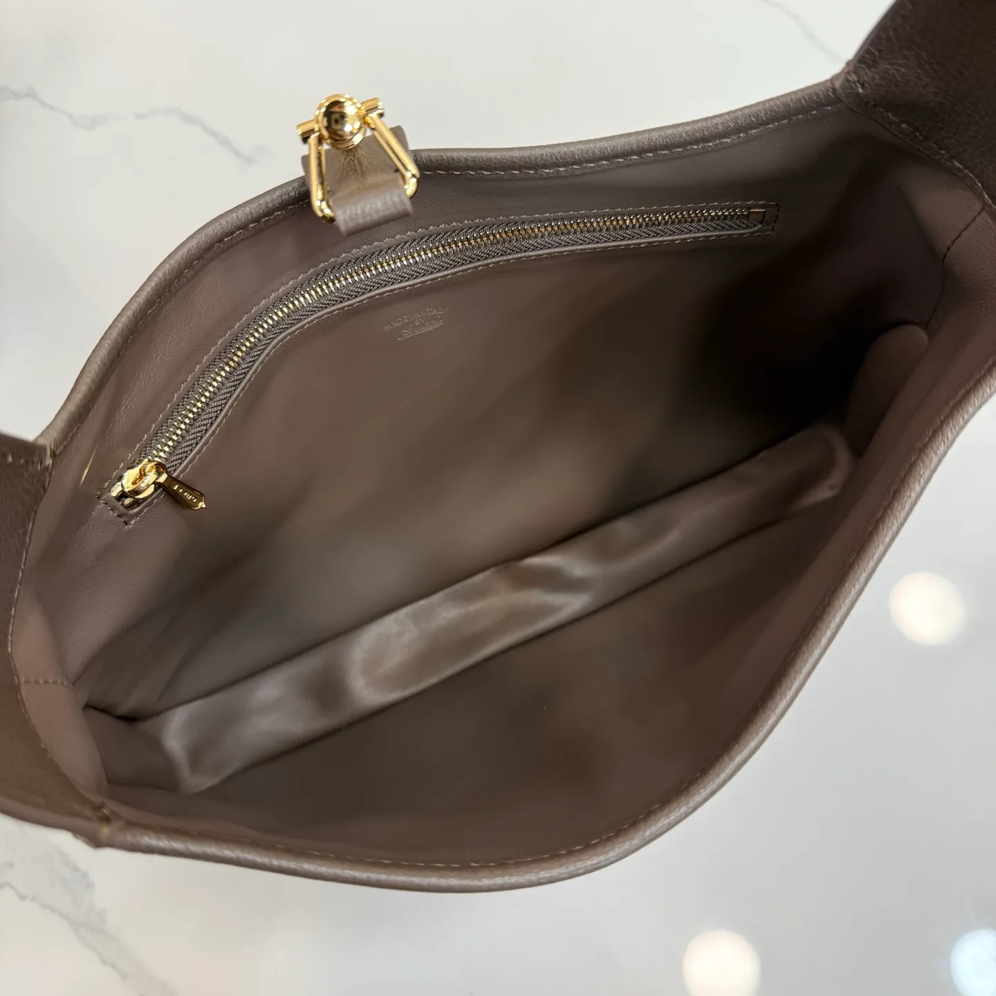 Women's Classic Handbags GUCCI 17574145