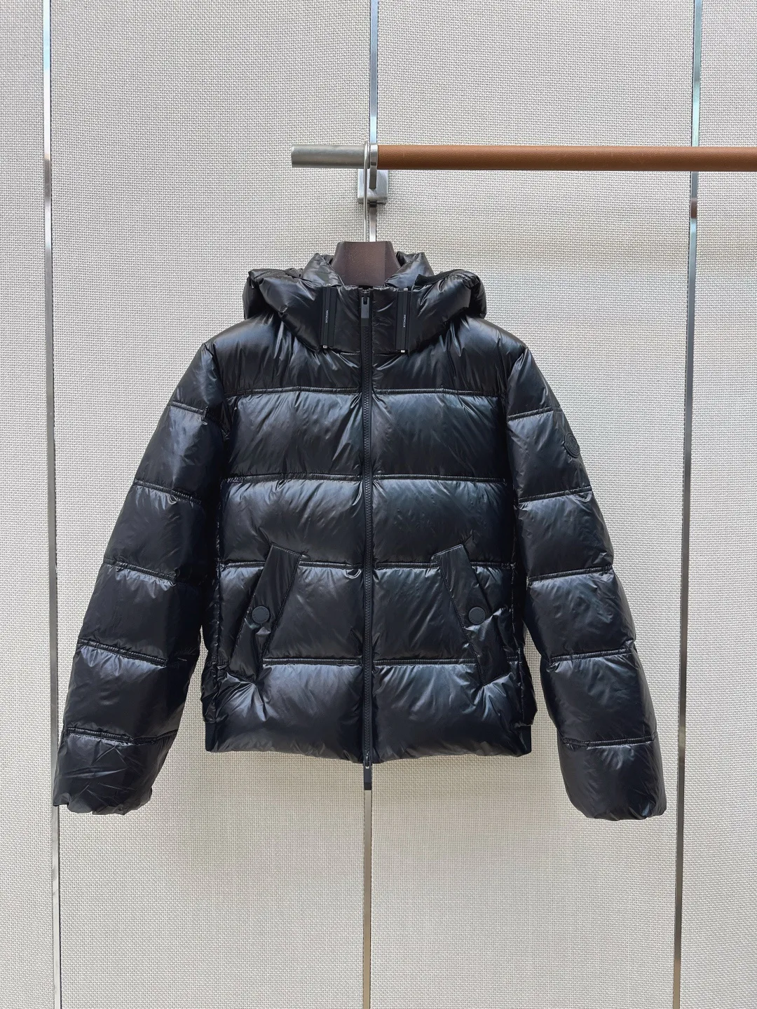 Women's Jackets And Down Jackets MONCLER 18012426