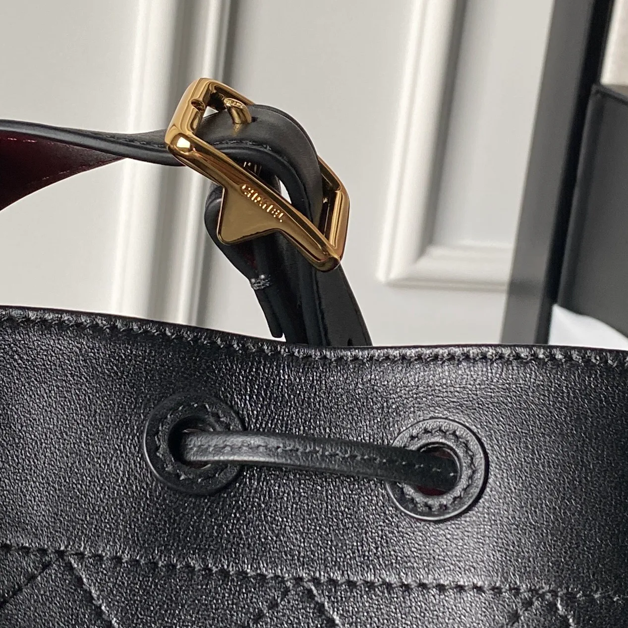 Women's Classic Handbags CHANEL 18208020