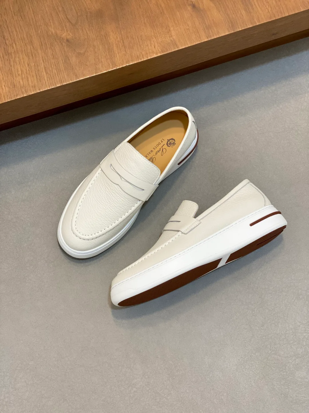 Men's Loafers And Dress Shoes LORO PIANA 18079013