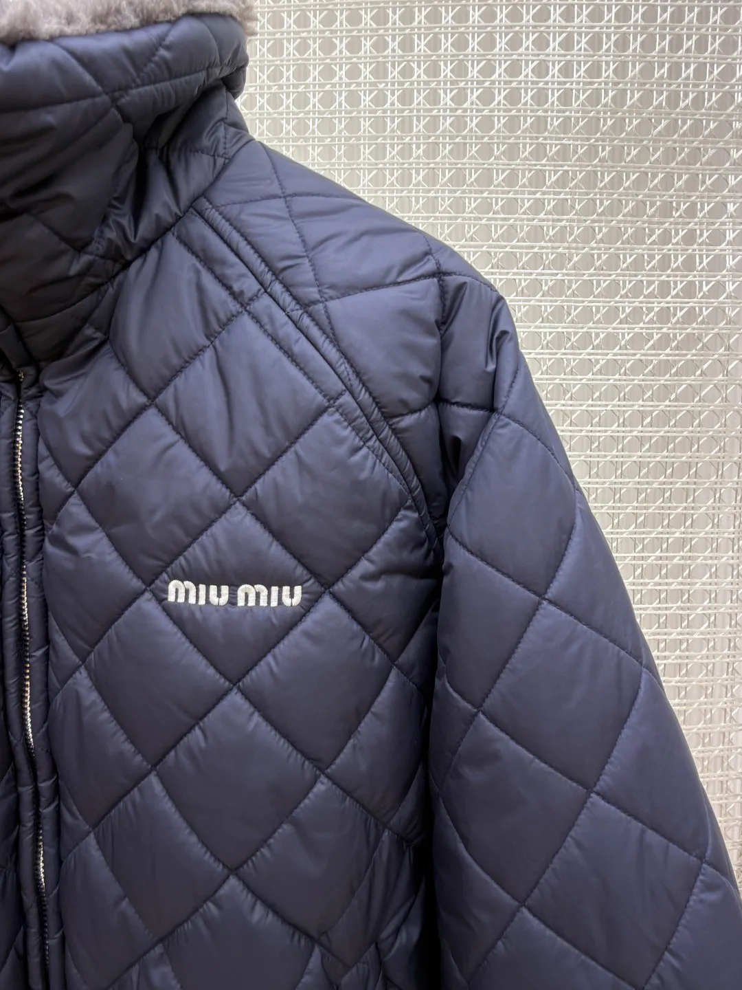 Куртки И Пуховики Мужские Miu Miu 18662967