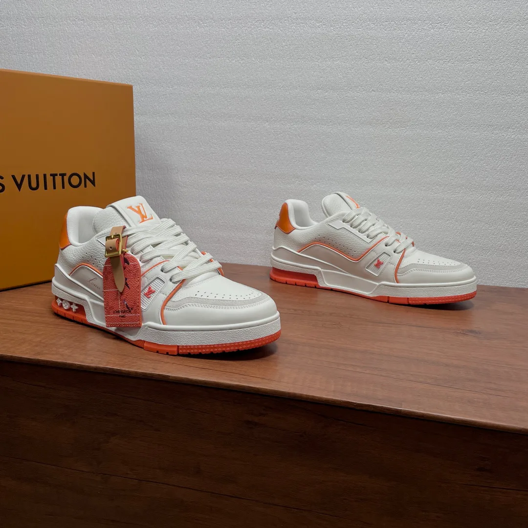 Men's Sneakers LOUIS VUITTON 17971489