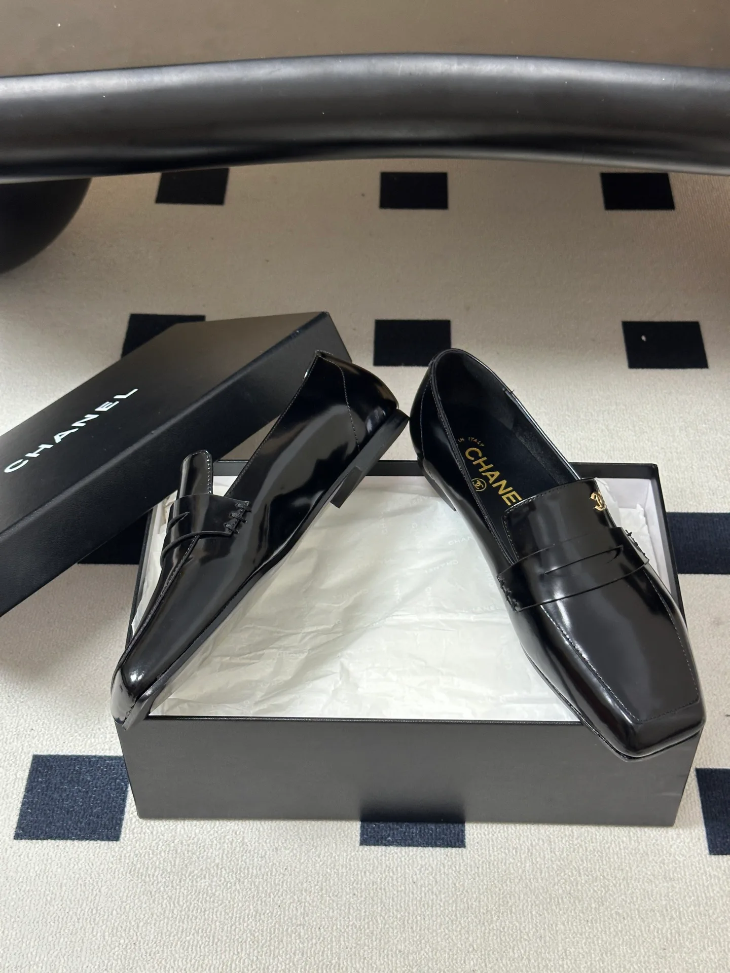 Women's Loafers And Moccasins CHANEL 18049693