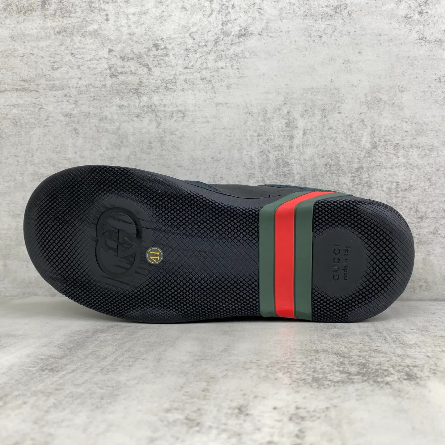 Women's Sneakers GUCCI 18437400