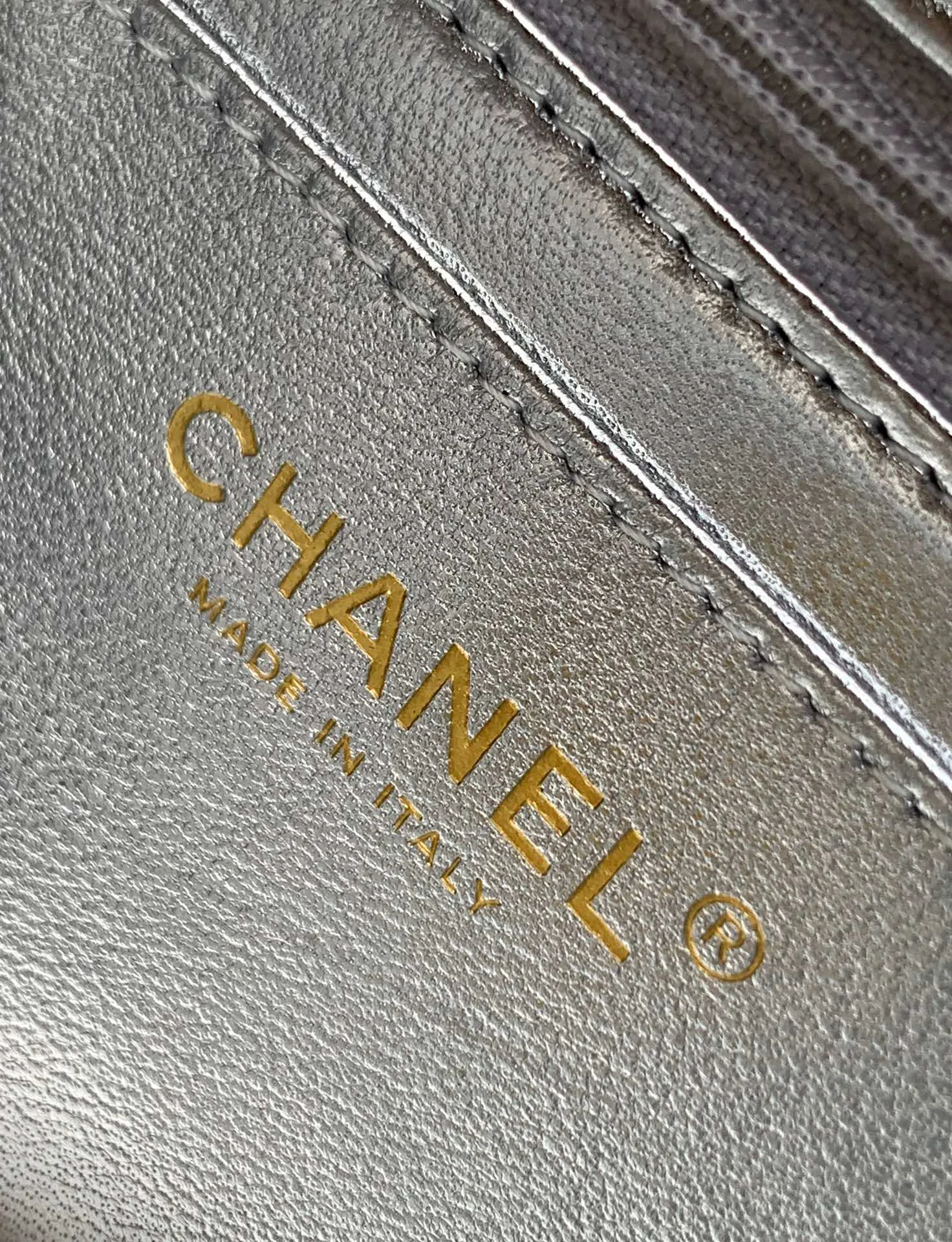 Классические Сумки Женские Chanel 18588864