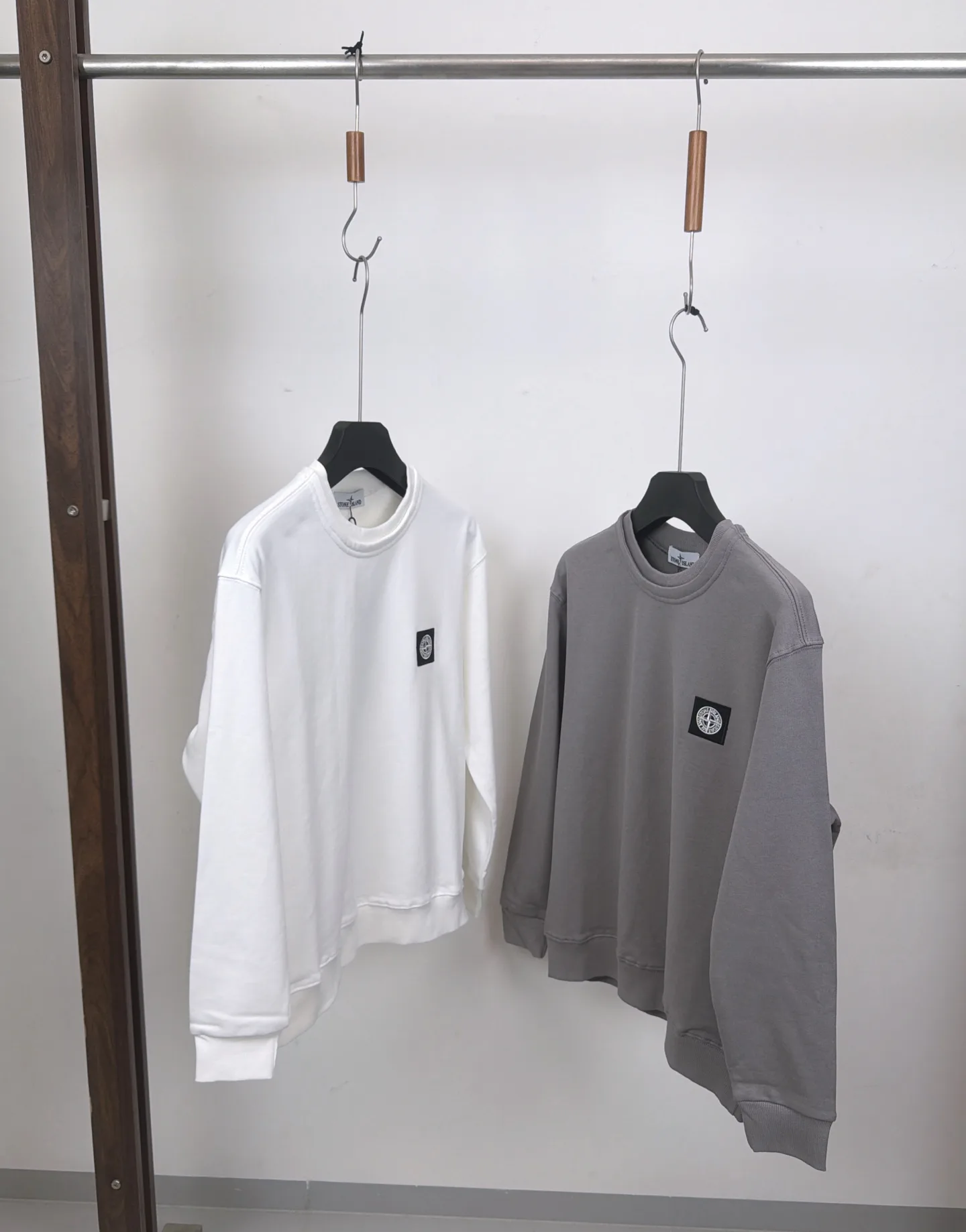 Men's Sweatshirts And Hoodies STONE ISLAND 18002072