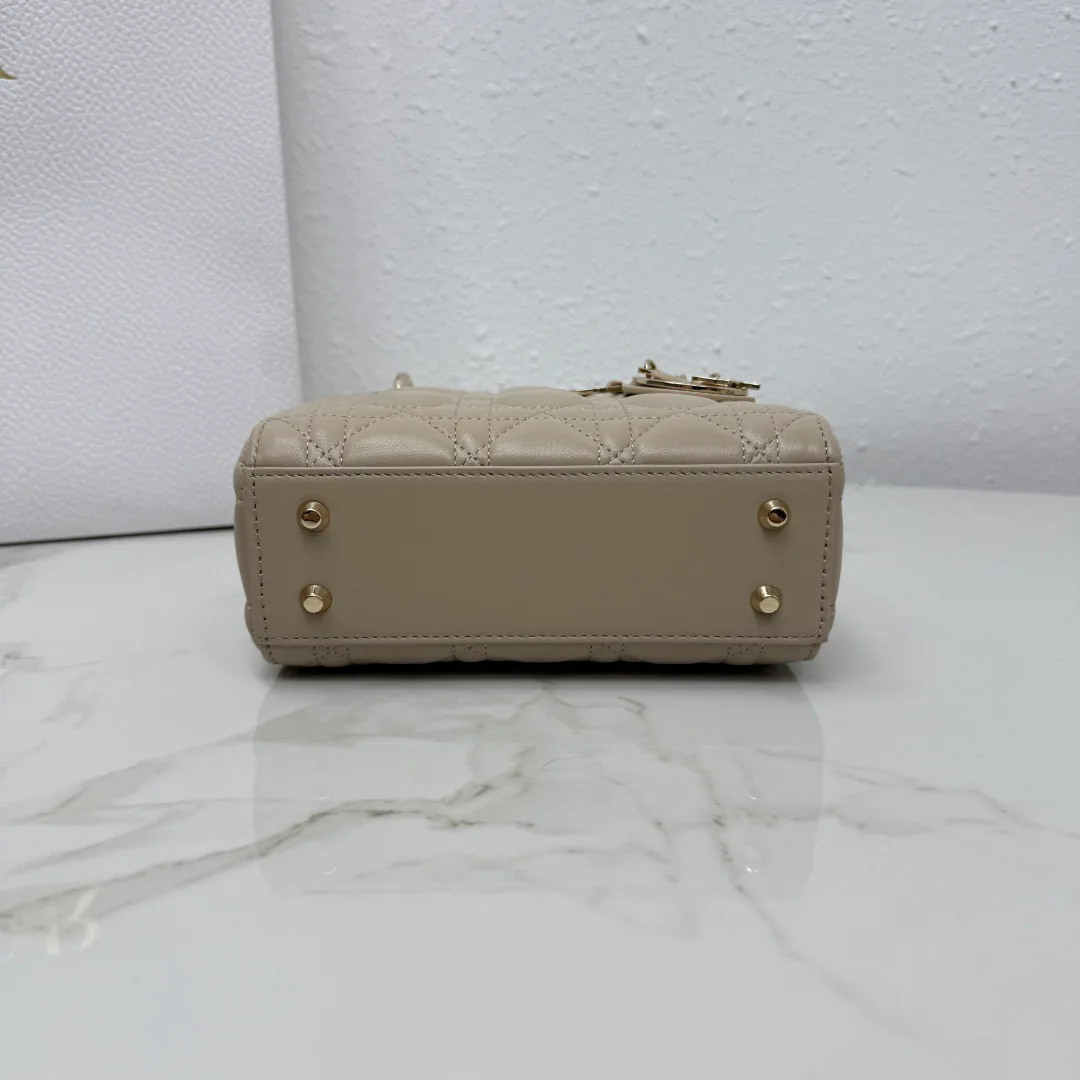 Women's Classic Handbags CHRISTIAN DIOR 17601415
