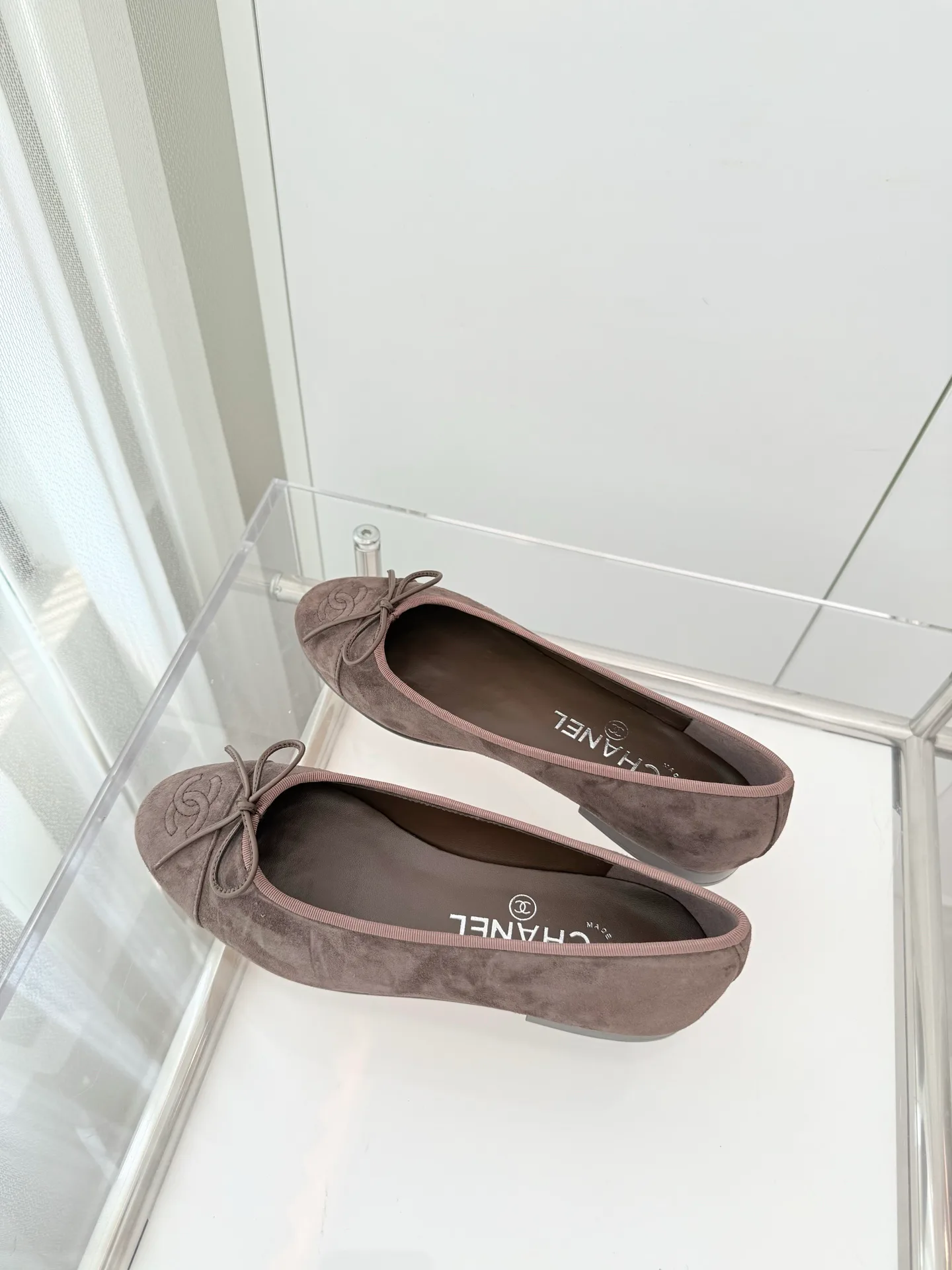 Women's Ballet Flats CHANEL 18120820