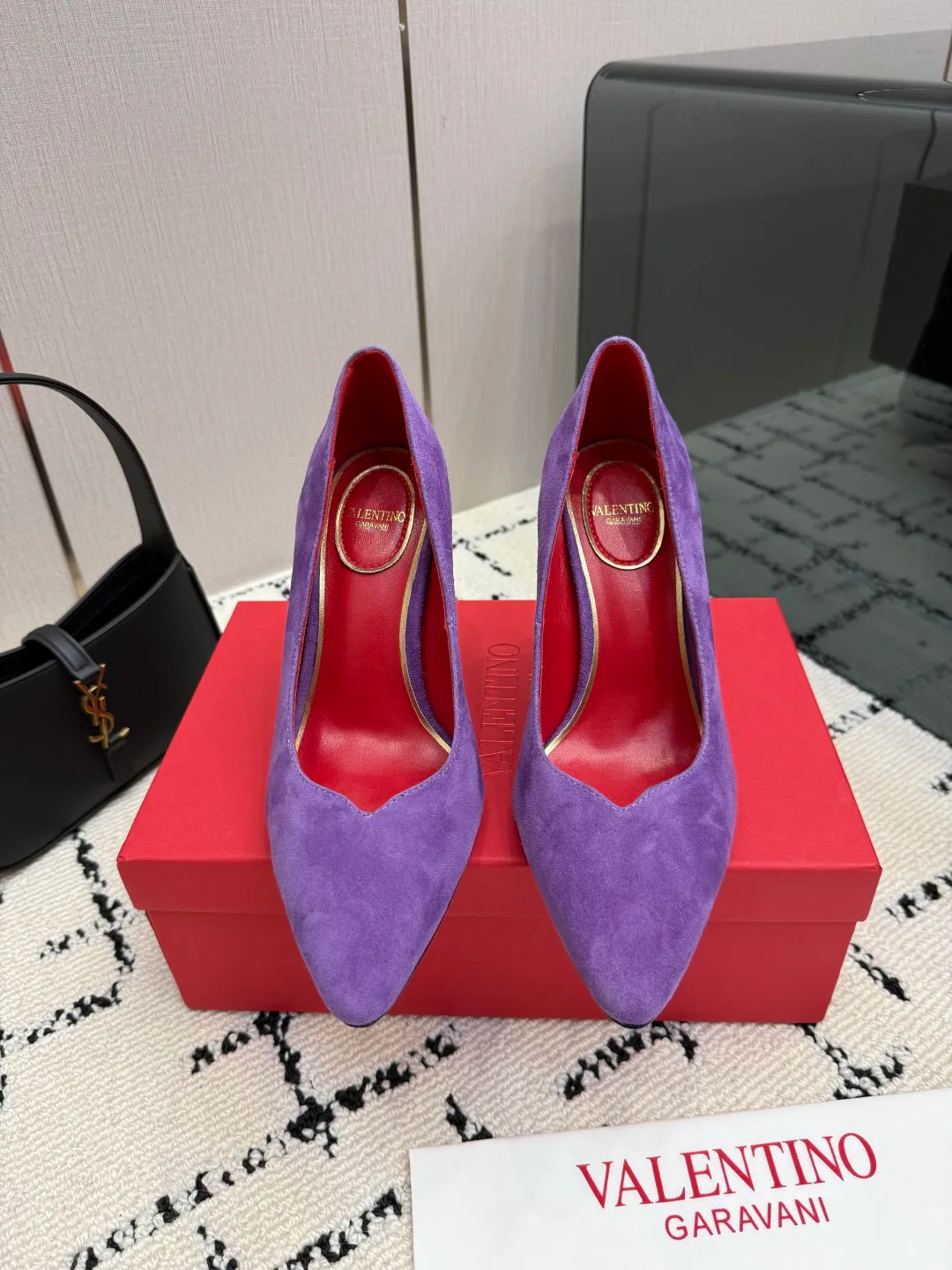 Women's Heels VALENTINO 18049012