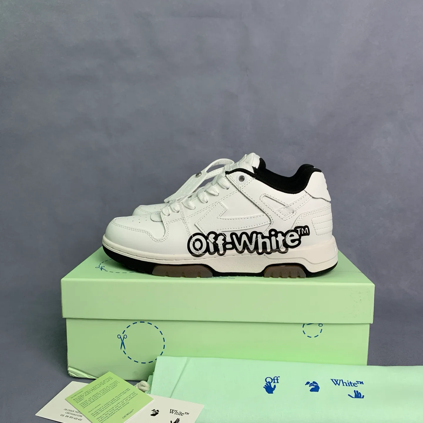 Women's Sneakers OFF-WHITE 17776389