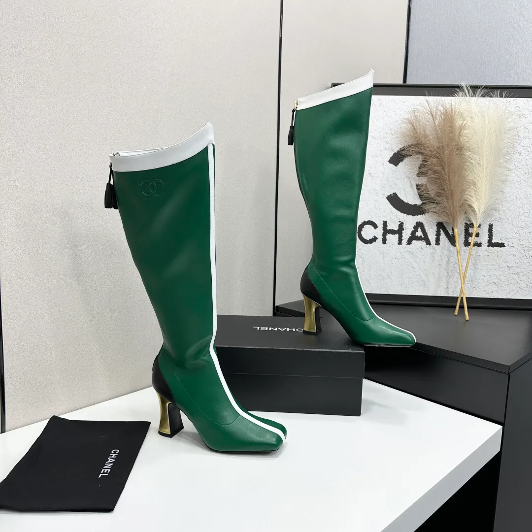 Women's Boots CHANEL 18366731