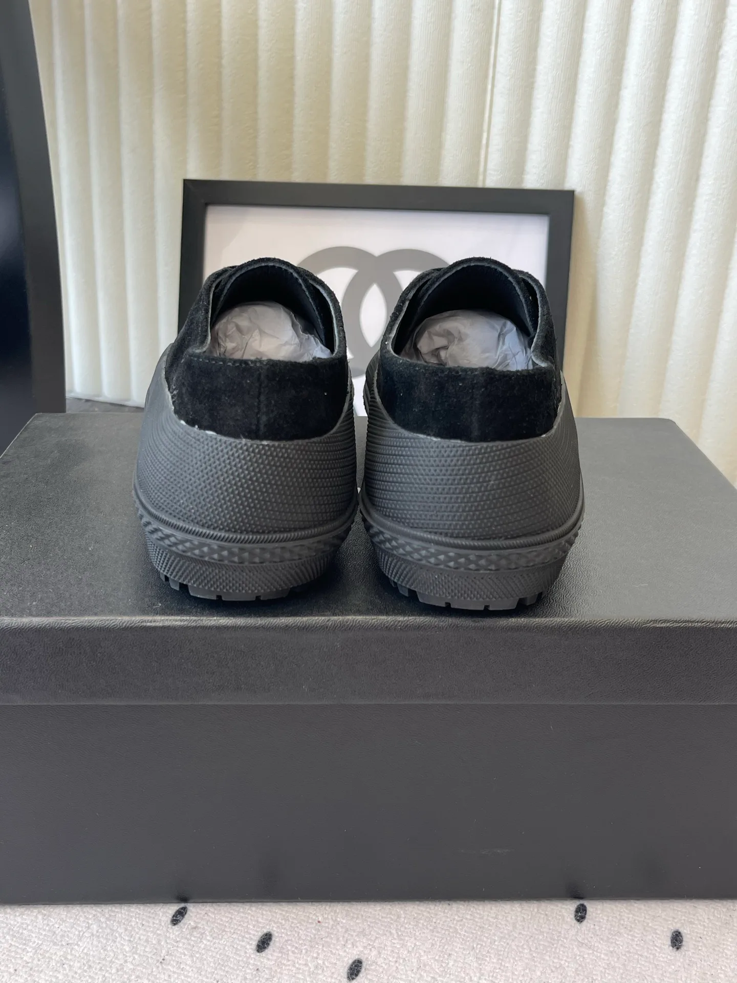 Women's Sneakers CHANEL 18069861