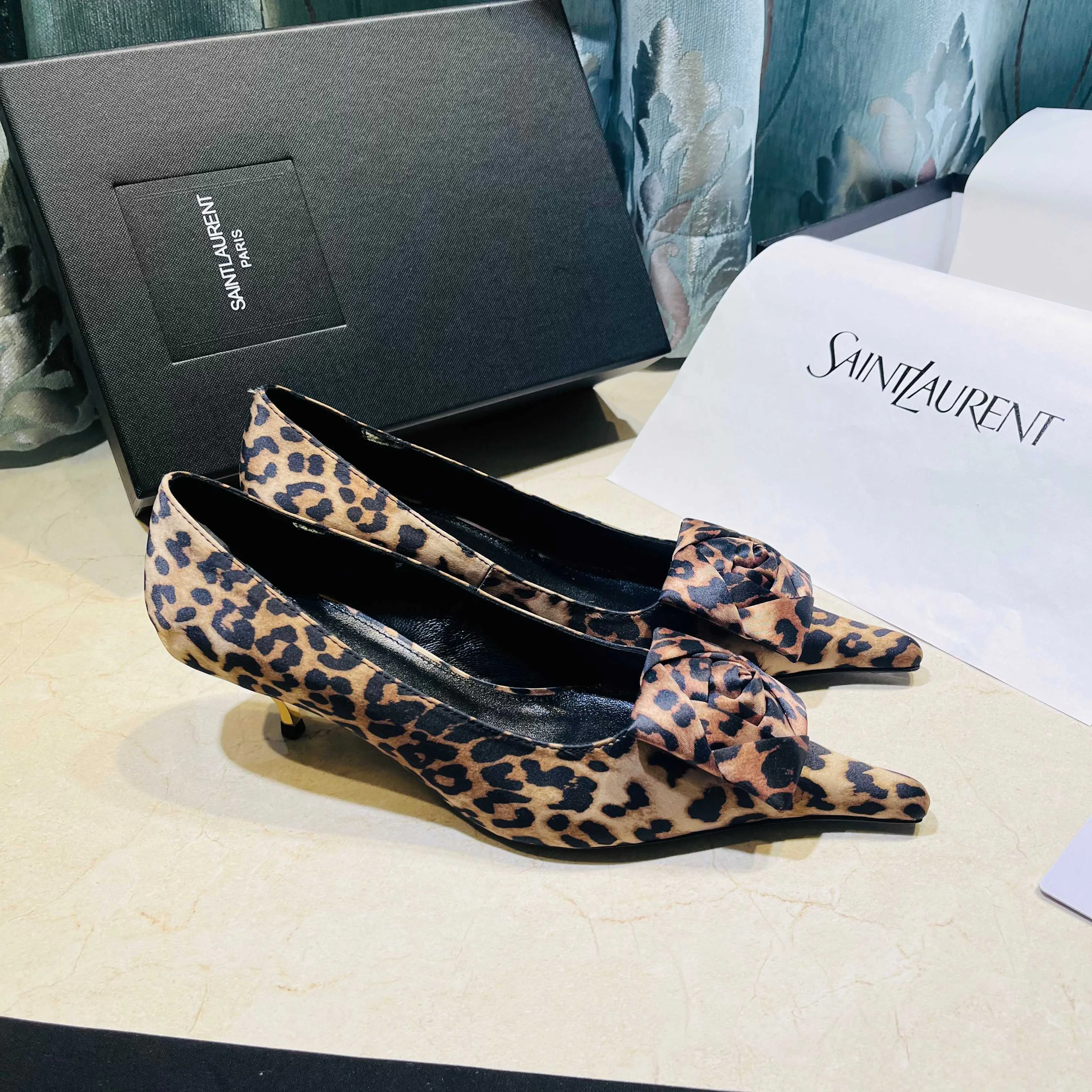 Women's Heels SAINT LAURENT 18083609
