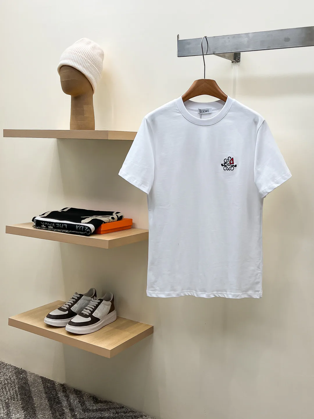 Men's T-Shirts LOEWE 18499456