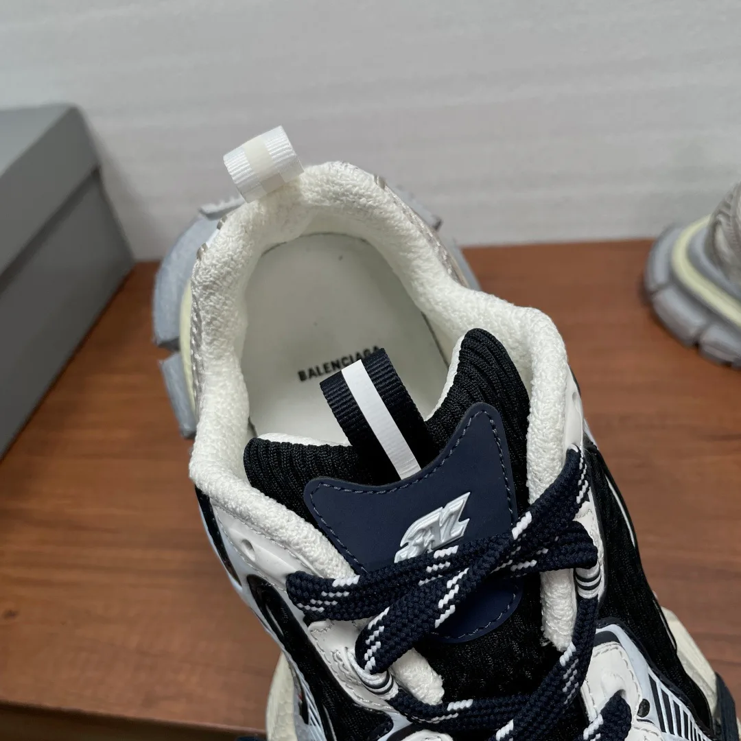 Men's Sneakers BALENCIAGA 17598516