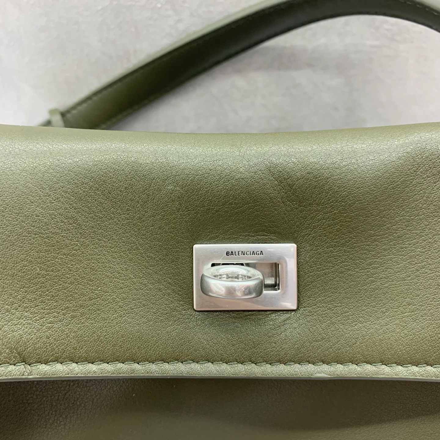 Women's Classic Handbags BALENCIAGA 18136512