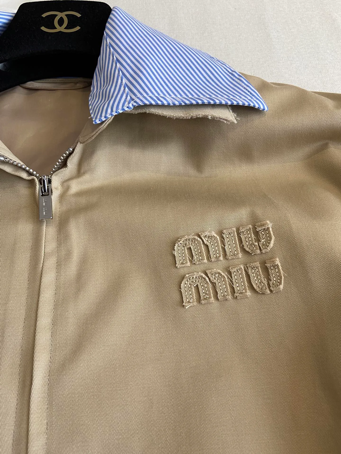 Women's Jackets And Down Jackets MIU MIU 18088900