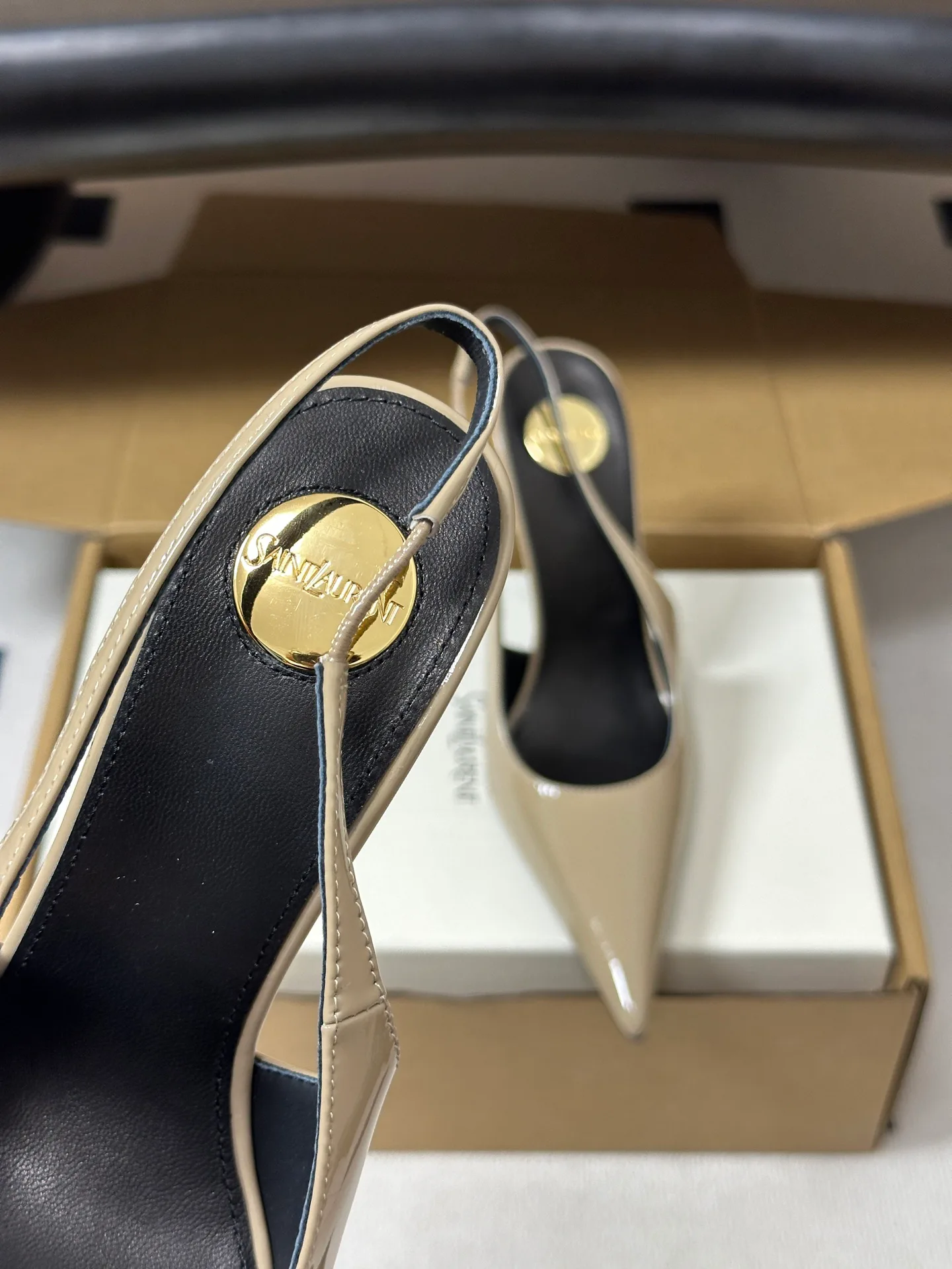 Women's Heels SAINT LAURENT 17684301