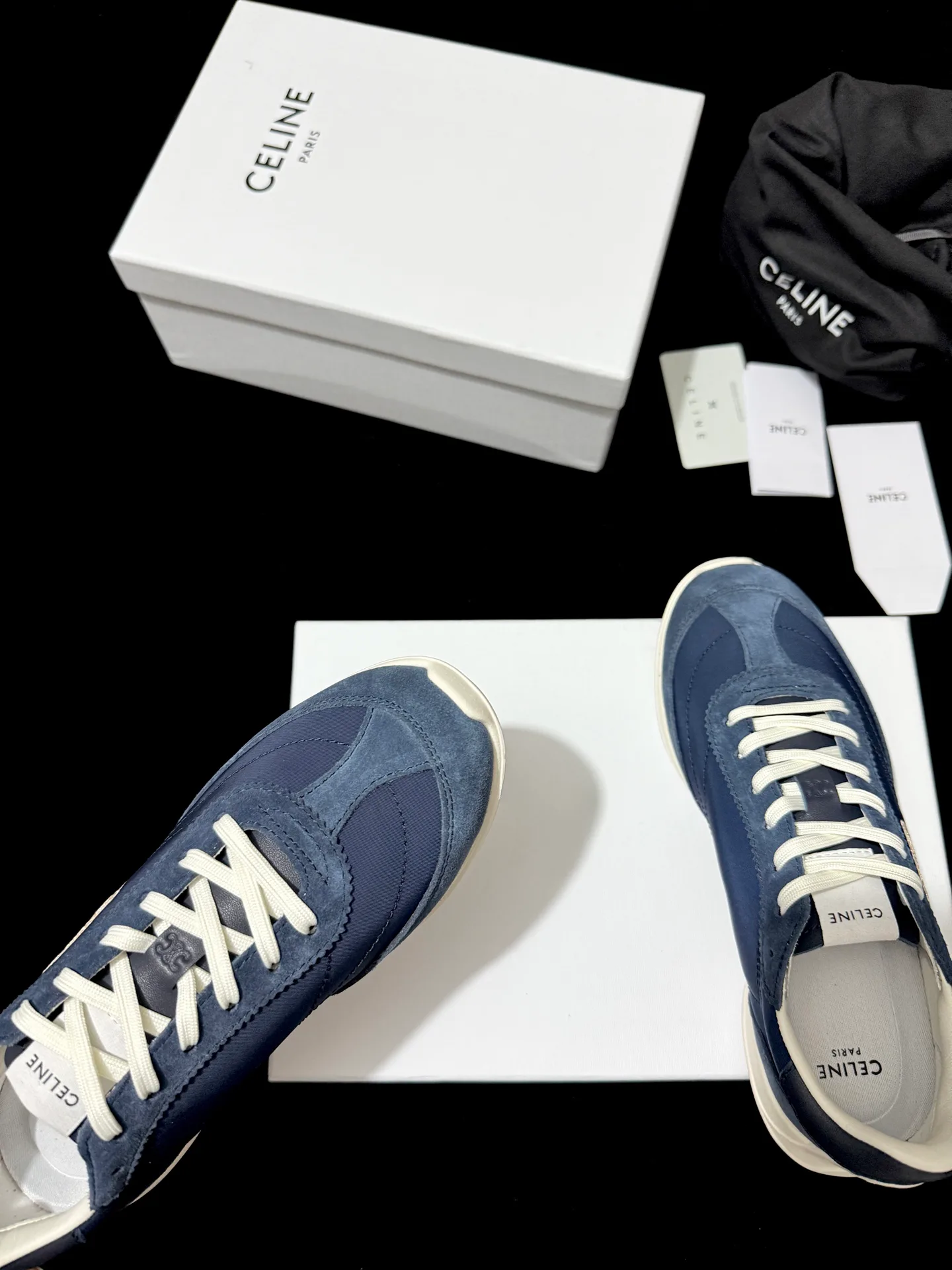 Women's Sneakers CELINE 18110387