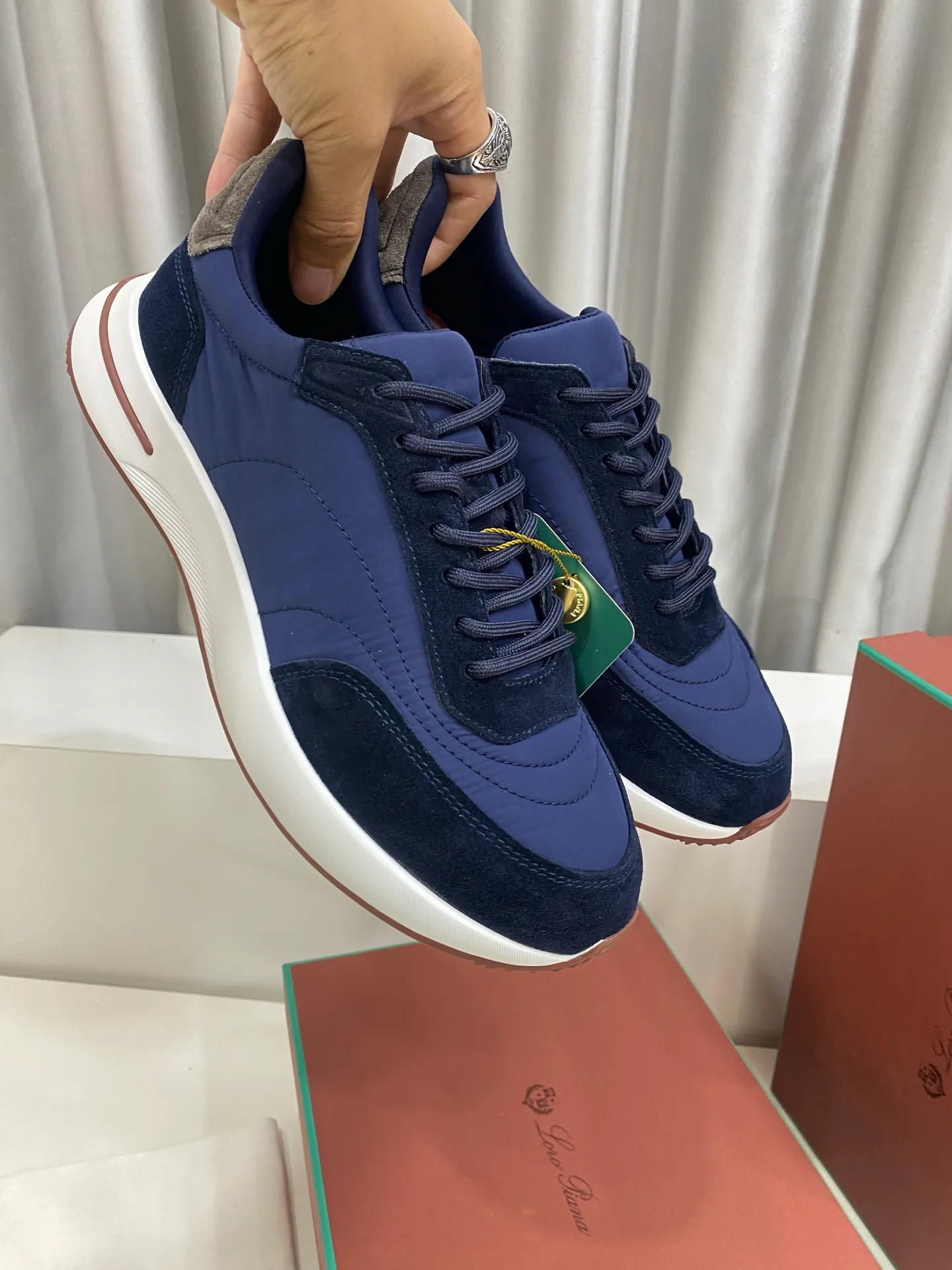 Men's Sneakers LORO PIANA 17485933
