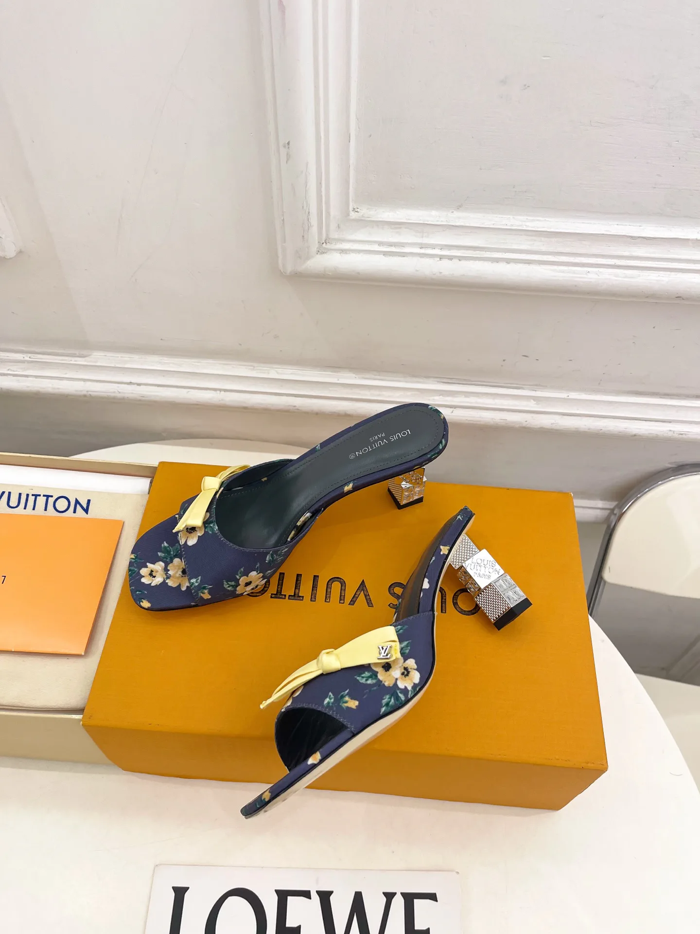 Women's Mules And Clogs LOUIS VUITTON 18034944