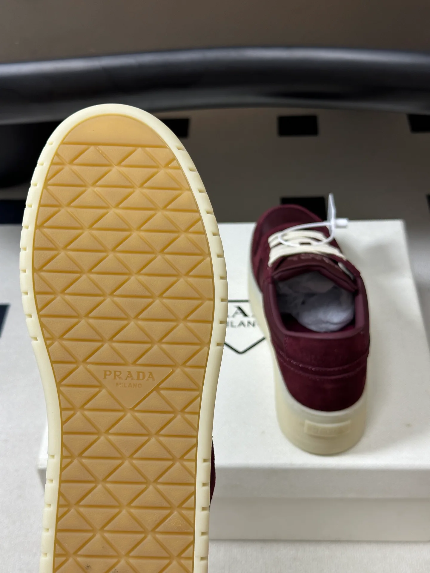 Women's Sneakers PRADA 18041556