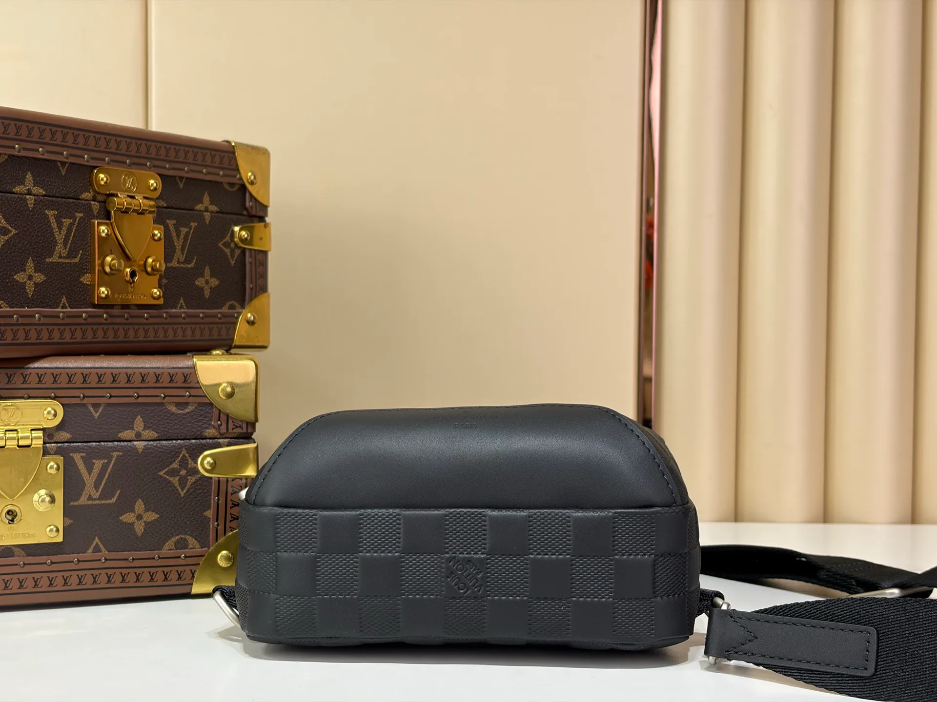 Барсетки Мужские Louis Vuitton 18644352