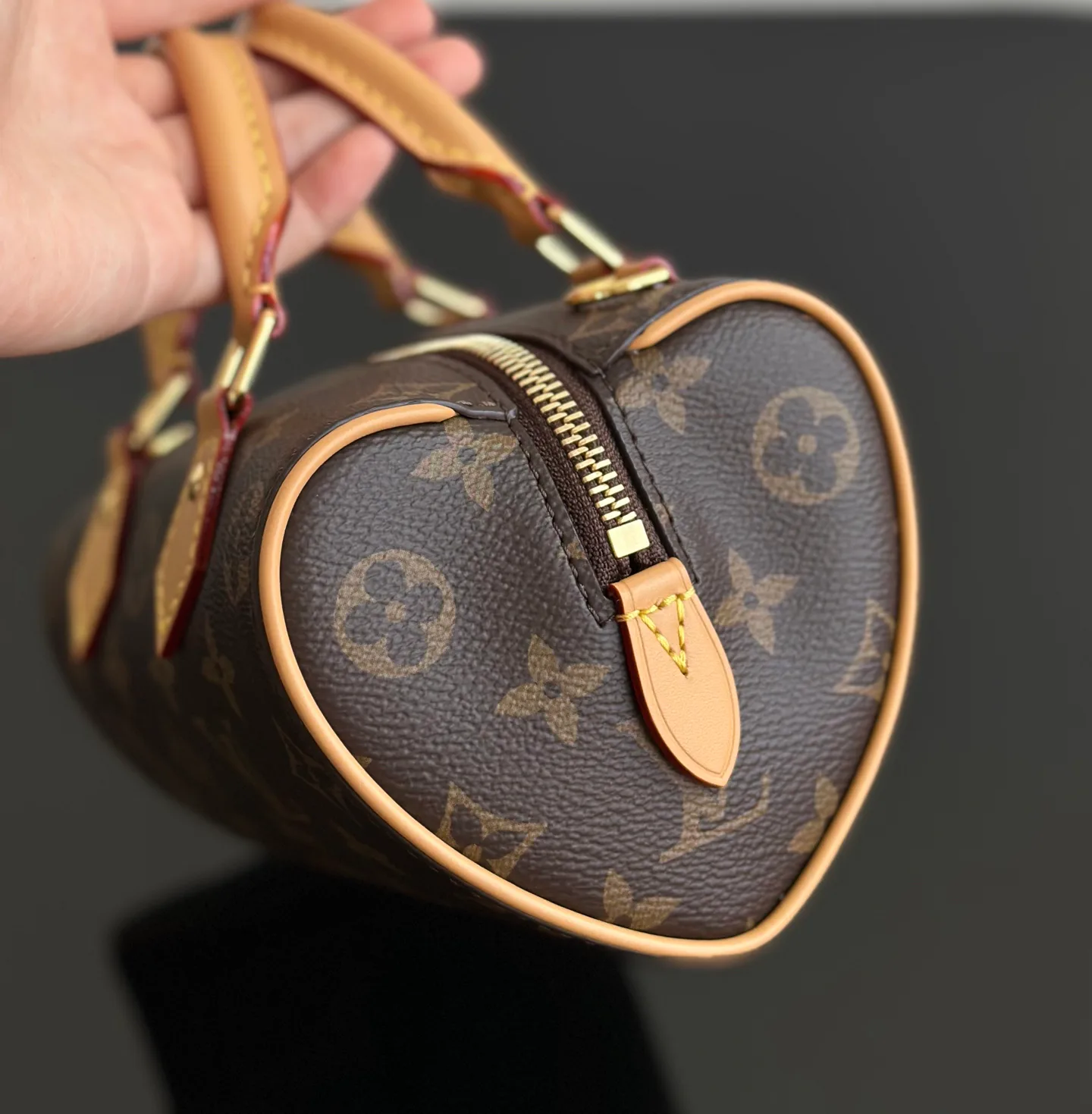 Women's Classic Handbags LOUIS VUITTON 18376423
