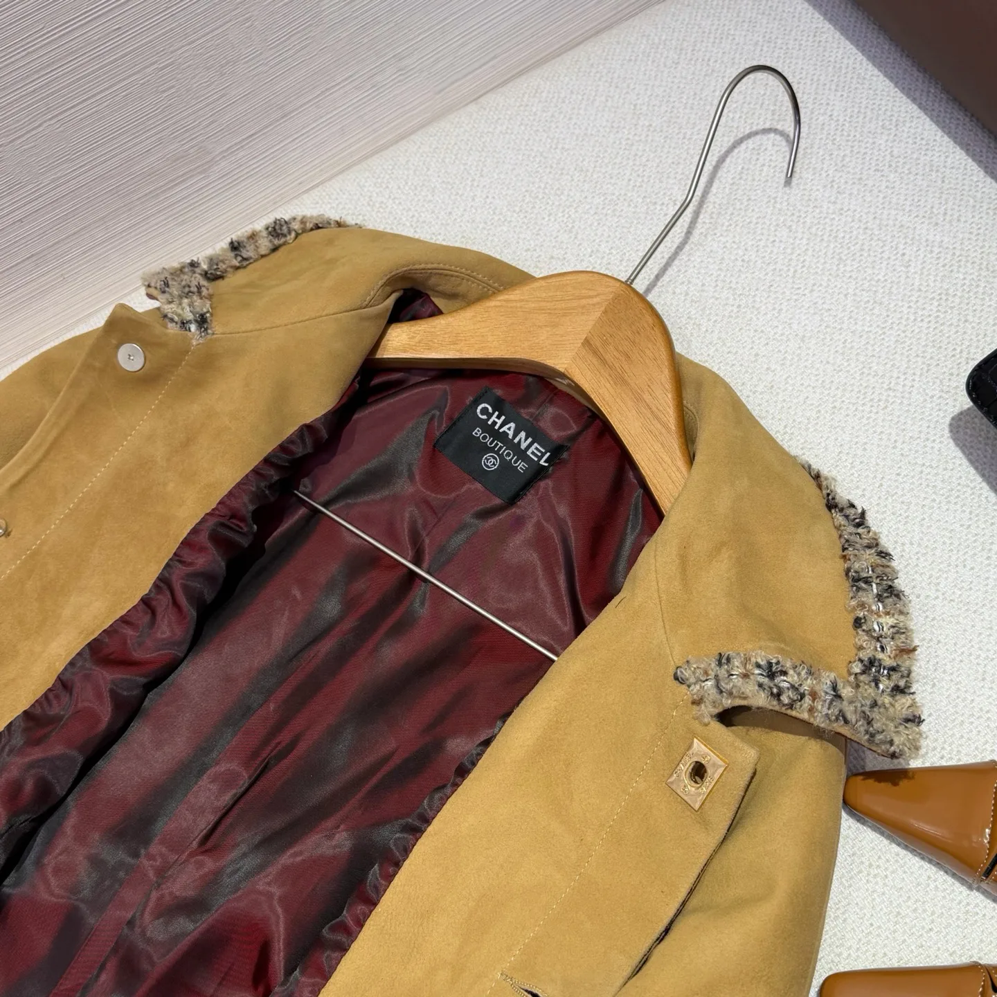 Women's Leather Jackets And Sheepskin Coats CHANEL 18487283