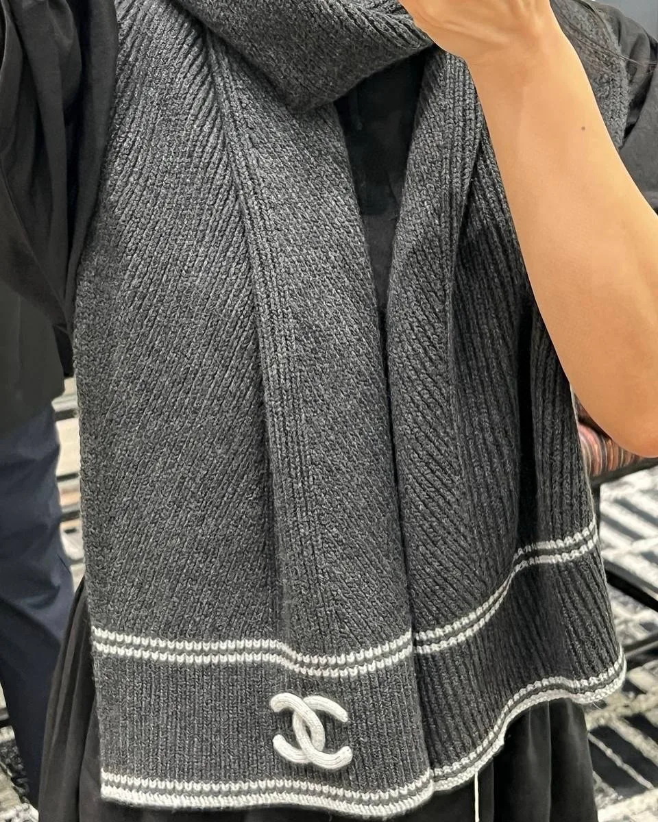Scarves CHANEL 18427053