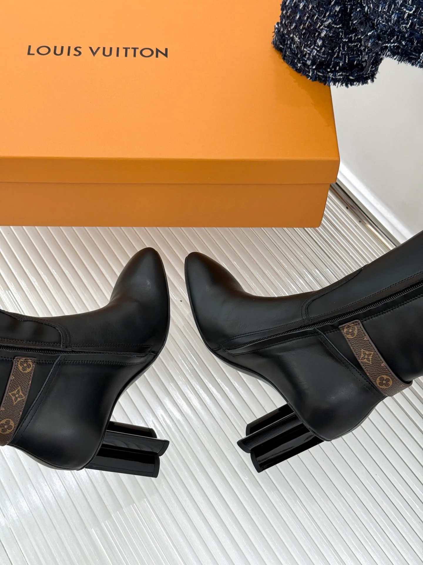 Women's Boots LOUIS VUITTON 18294470