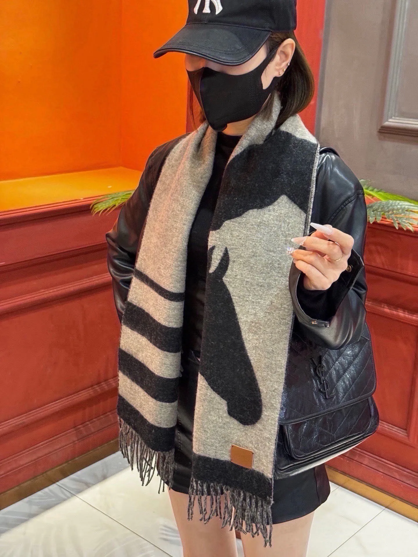 Scarves HERMES 17673143