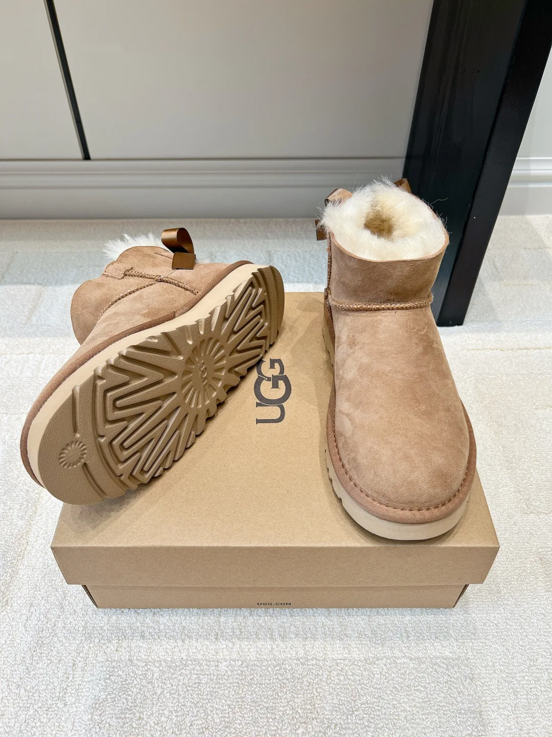 Women's Ugg Boots UGG 18181247