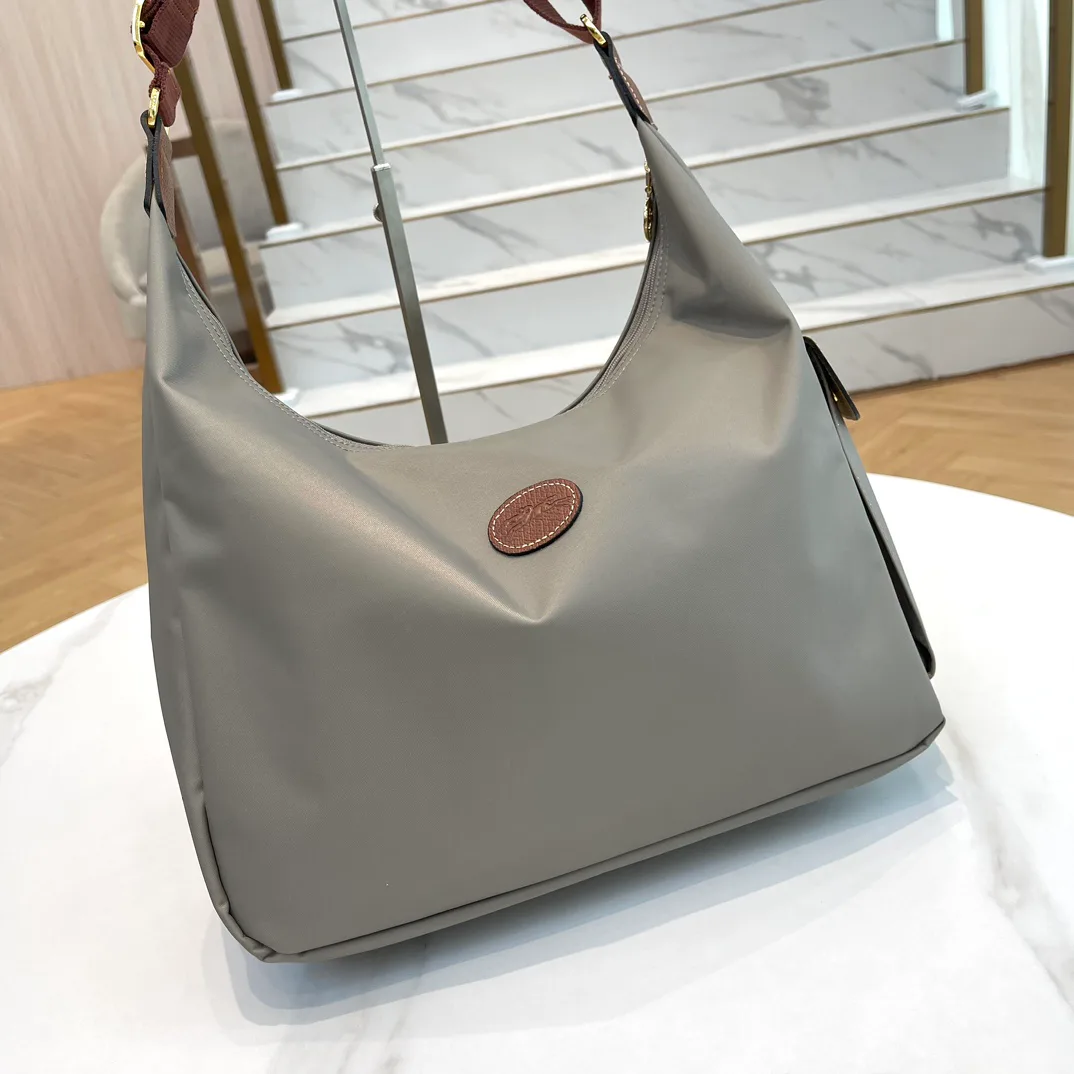 Women's Classic Handbags LONGCHAMP 17076867