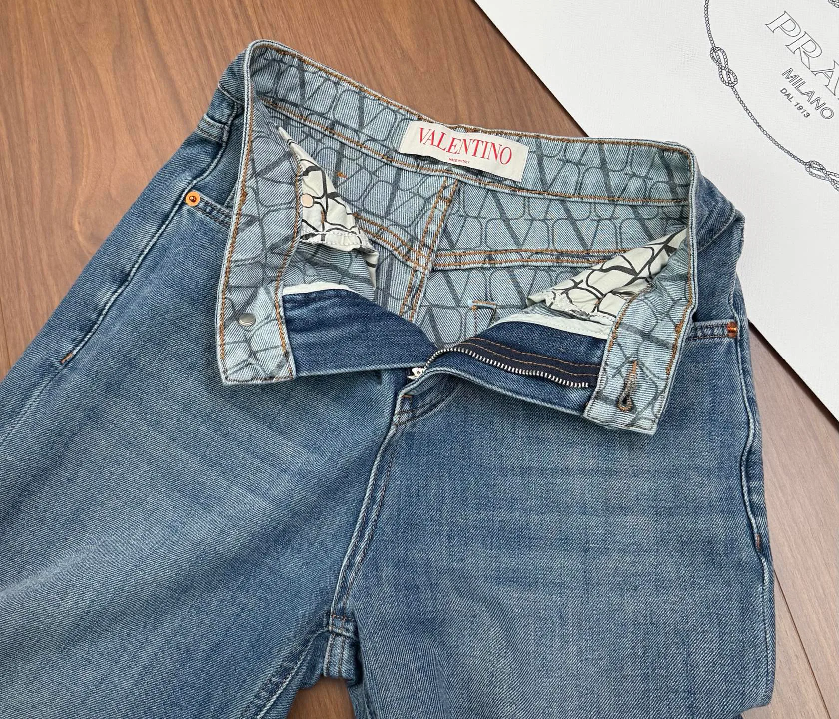 Women's Jeans VALENTINO 18031554