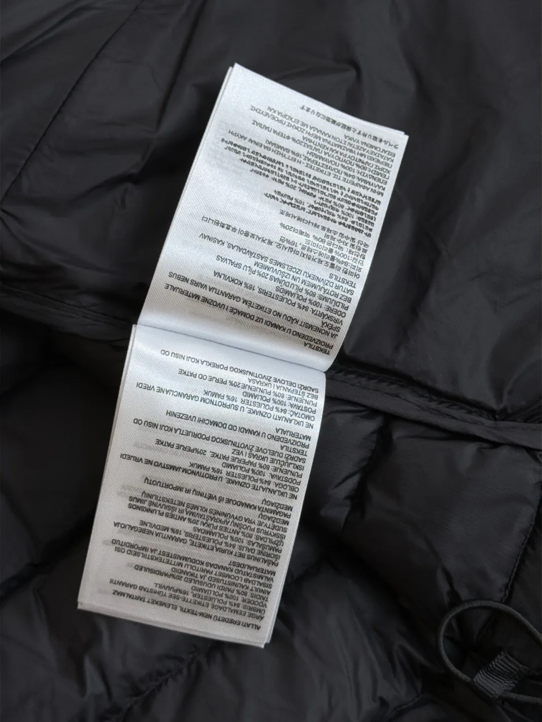 Men's Jackets And Down Jackets CANADA GOOSE 18336893