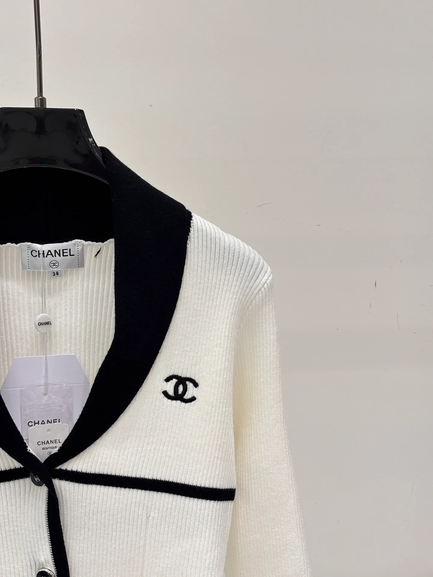Women's Jumpers And Sweaters CHANEL 18509765