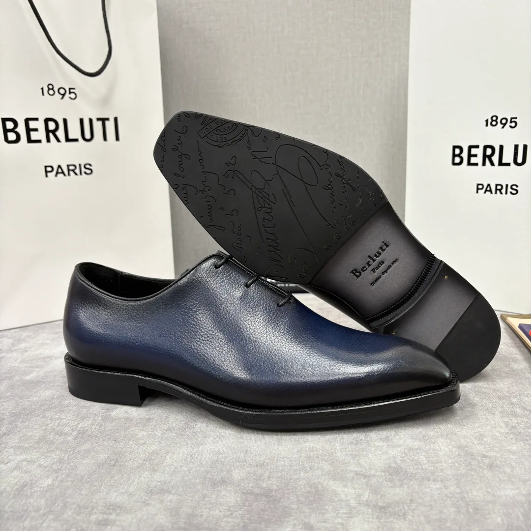 Men's Loafers And Dress Shoes BERLUTI 18117452