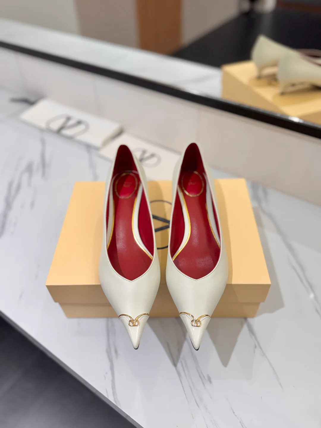 Women's Heels VALENTINO 18134915