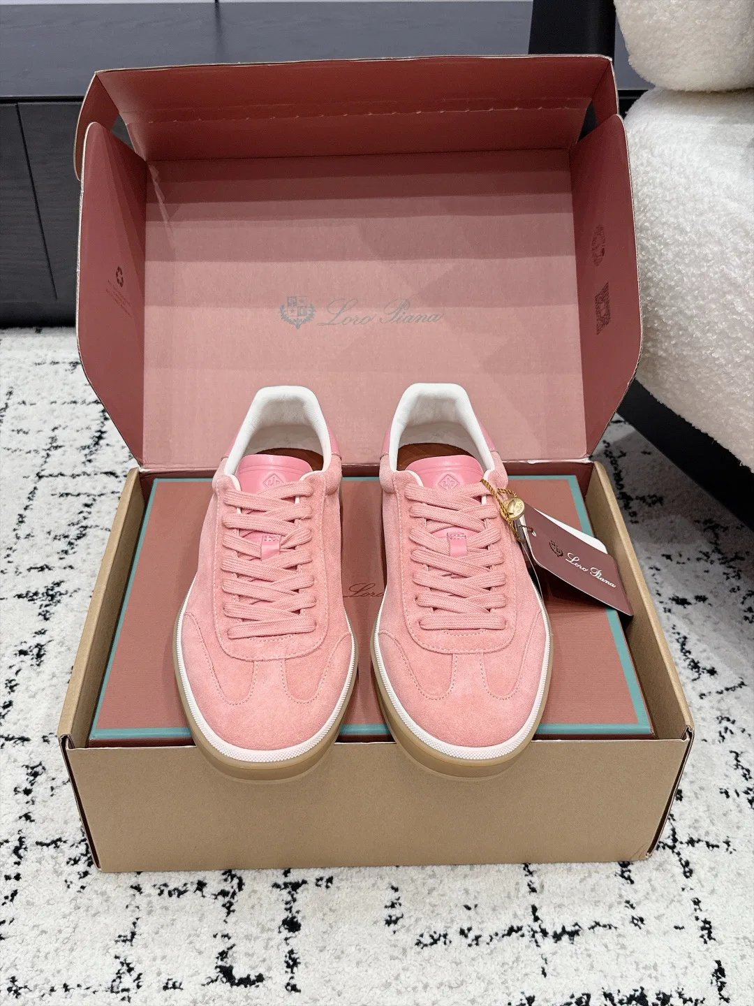 Women's Sneakers LORO PIANA 18133298
