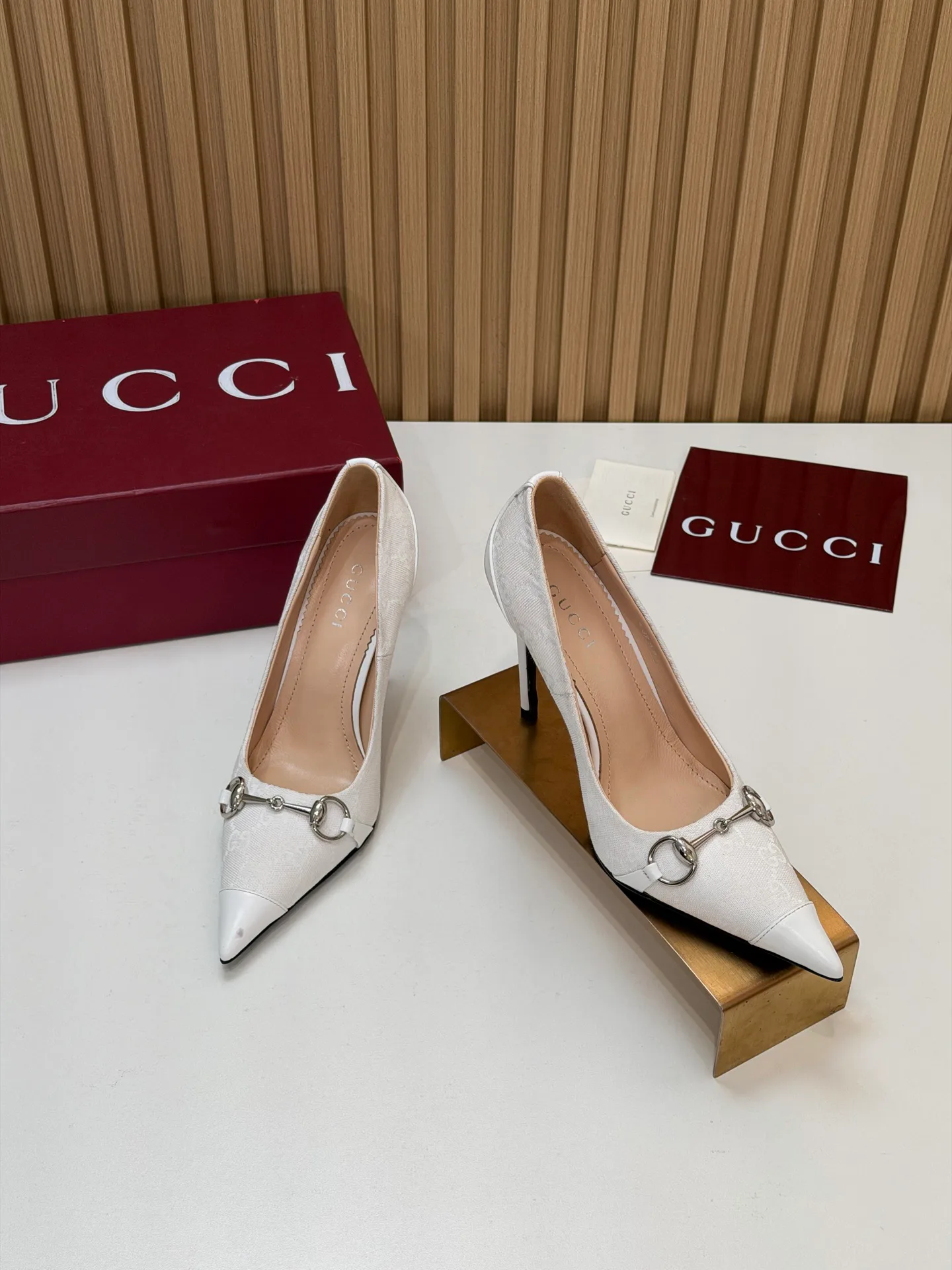 Women's Heels GUCCI 18245480