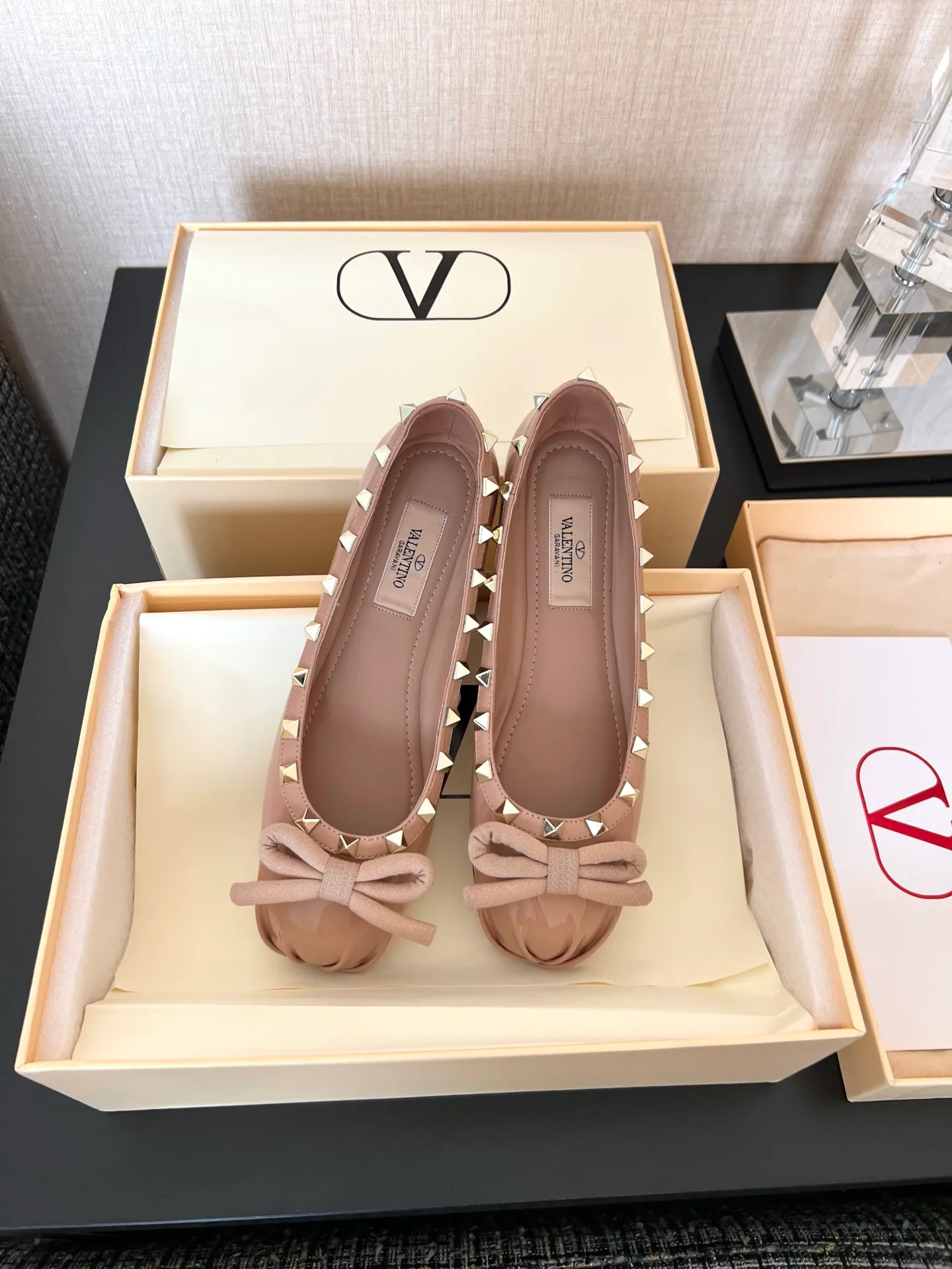Women's Ballet Flats VALENTINO 17480178