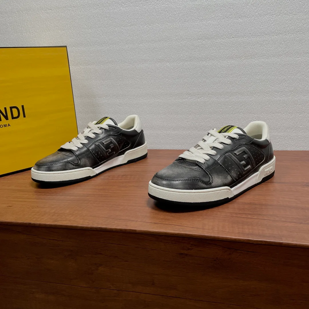 Men's Sneakers FENDI 17808548